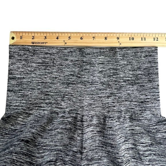 Spanx Assets Womens Gray High Waisted Full Length Leggings Size Large - Picture 6 of 9